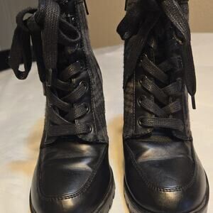 Michael by Michael Shannon Black and Flanal Boots